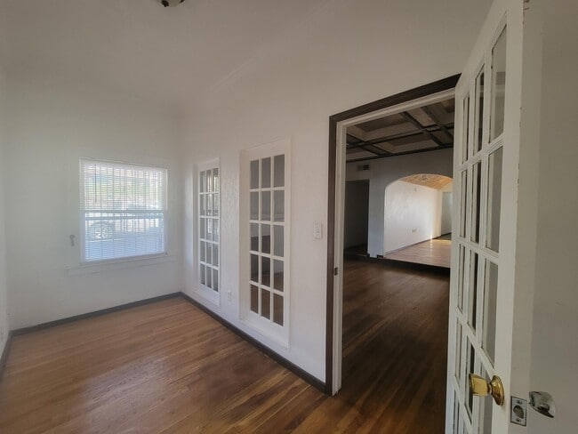 Building Photo - 1514 N Stanton St