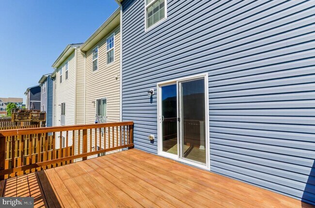 Building Photo - 172 Drexel Ct