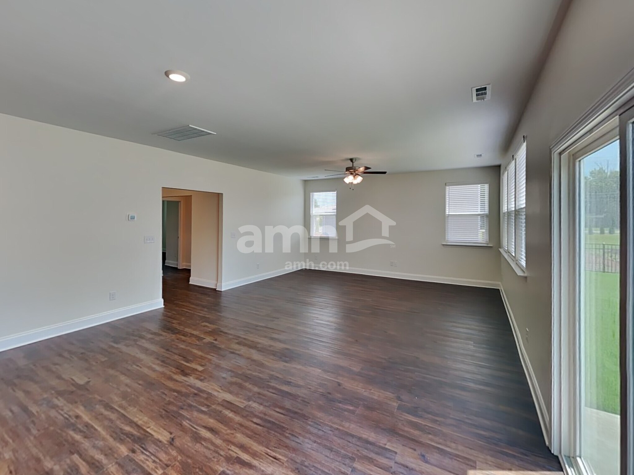 Building Photo - 5211 Valor Dr