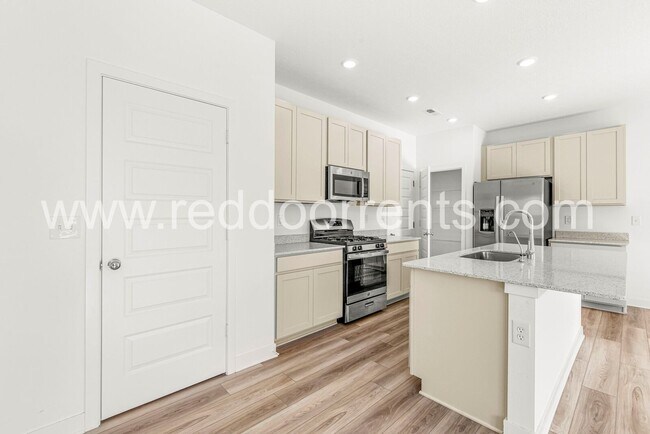 Building Photo - 4513 Branower St