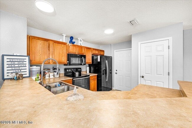 Building Photo - 8550 Argyle Business Loop