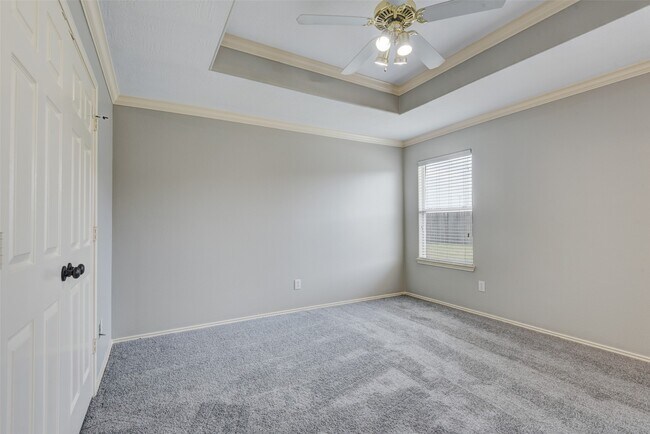 Building Photo - 6607 Springfield Garden Ln