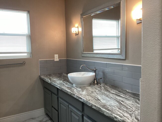 Building Photo - 3512 - Biligere Prabhuswamy