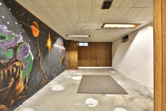 Building Photo - 2636 Nottingham Rd