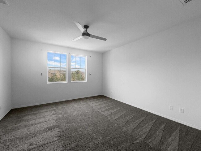 Building Photo - 26706 Lexington Ln