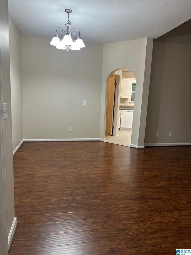 Building Photo - 512 Camden Cove Cir