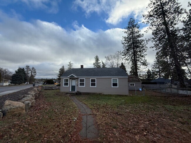 Building Photo - 2bd 1bth Home For Rent in Cheney