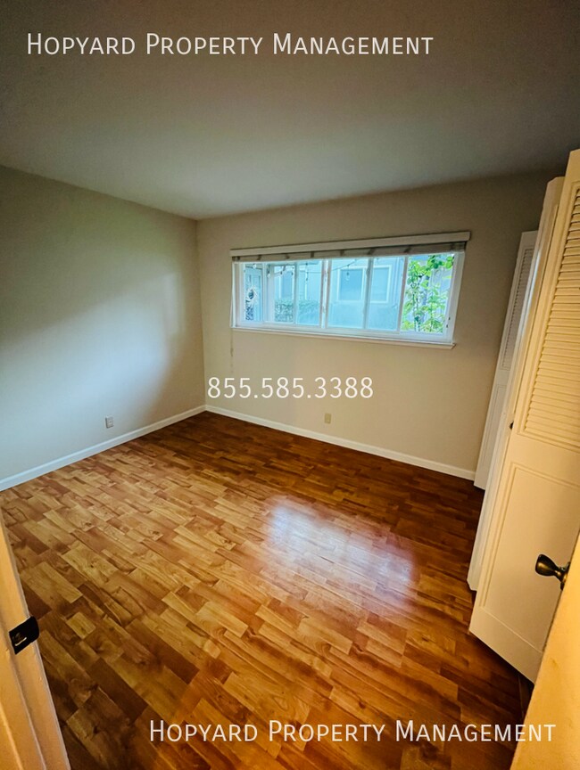 Building Photo - 8133 Arroyo Dr