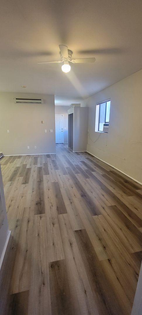 Building Photo - 390FOD
