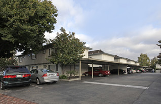 Building Photo - Village Square Townhouses