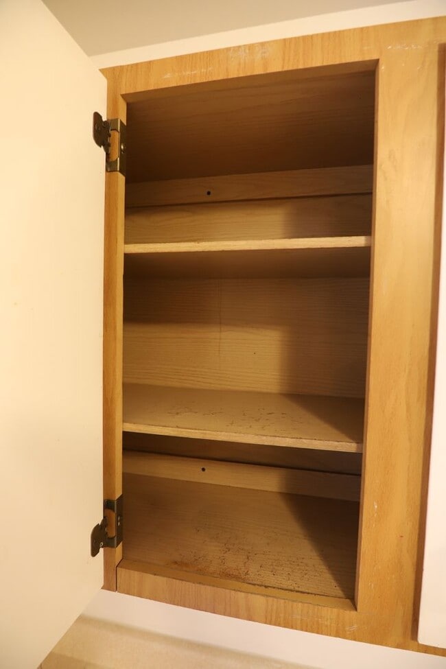 Building Photo - 257 Canby St