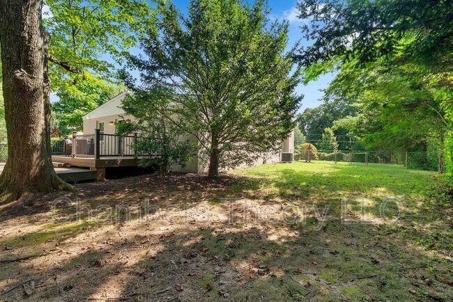 Building Photo - 3318 Holloman Rd