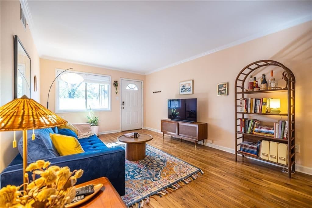 Building Photo - 520 Park Ave SE