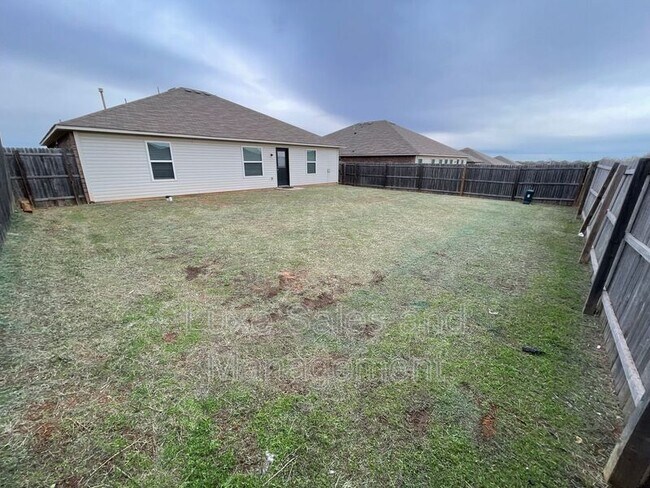 Building Photo - 11724 NW 135th St