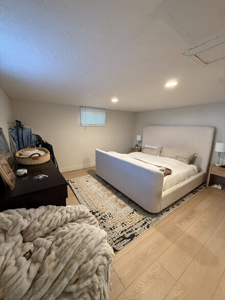 Building Photo - 1819 E Parleys Canyon Blvd