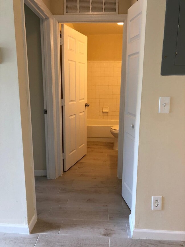 Building Photo - 5060 Sanctuary Way