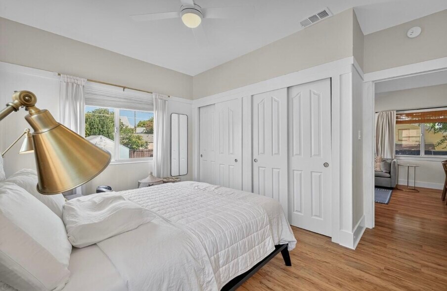 Building Photo - 3624 34th St