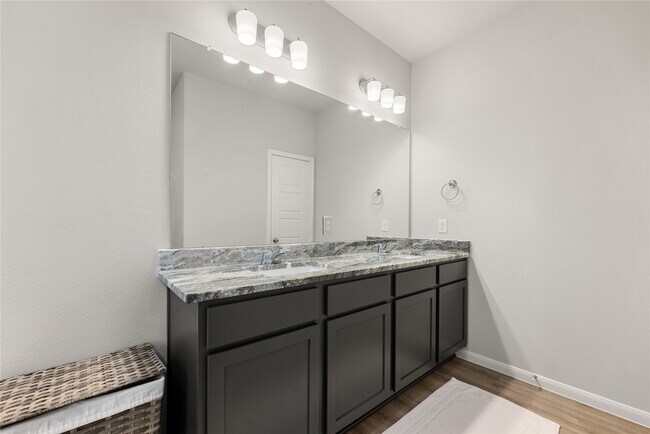 Building Photo - 27130 Peaceful Cv Dr