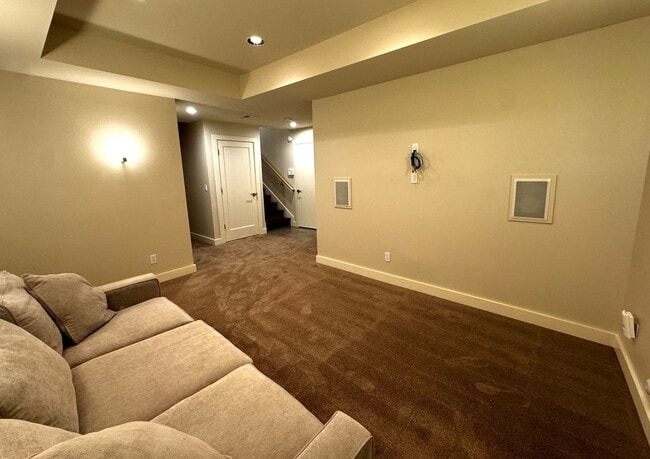 Building Photo - 4bd/4.5ba Seattle House