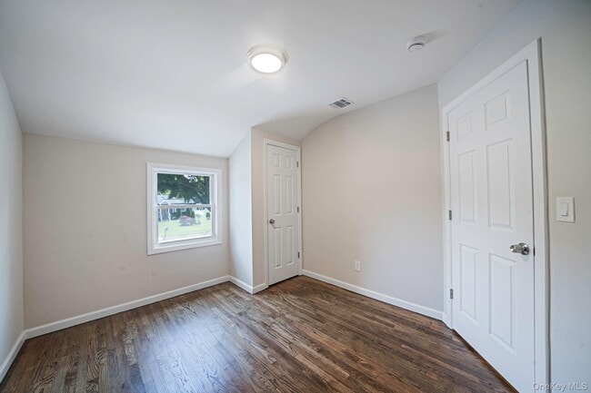 Building Photo - 610 Americus Ave
