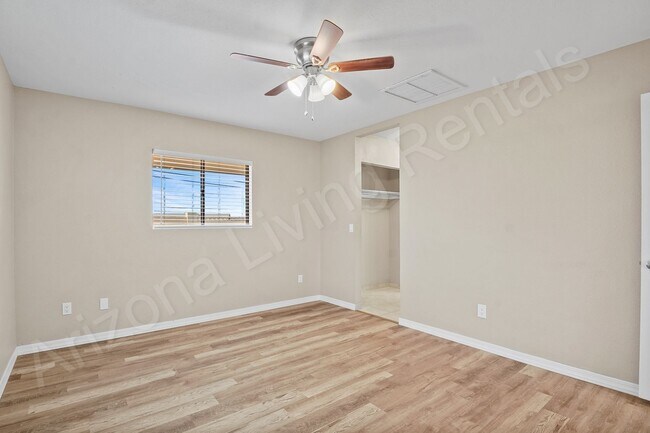 Building Photo - PET FRIENDLY POOL HOME