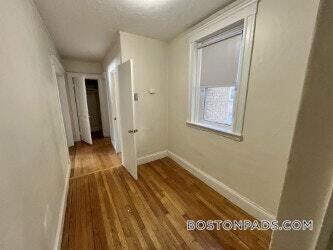 Building Photo - 1179 Boylston St