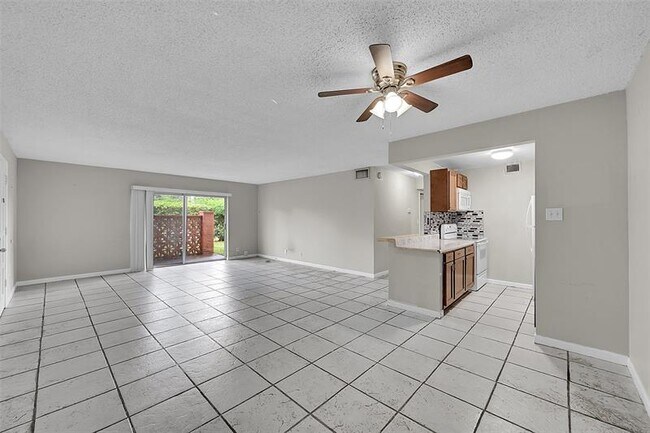 Building Photo - 11607 NW 29th St