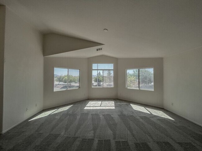 Building Photo - Charming Two-Story Home with Spacious Layout!