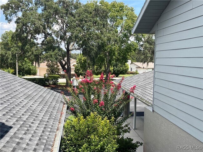 Building Photo - 600 E Gilchrist Ct