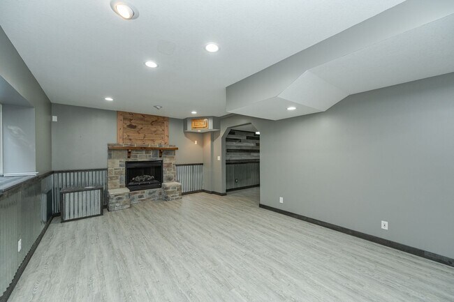 Building Photo - Spacious Home With Finished Basement And 3 Car Garage