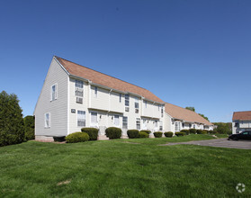 Building Photo - Cornfield Apartments