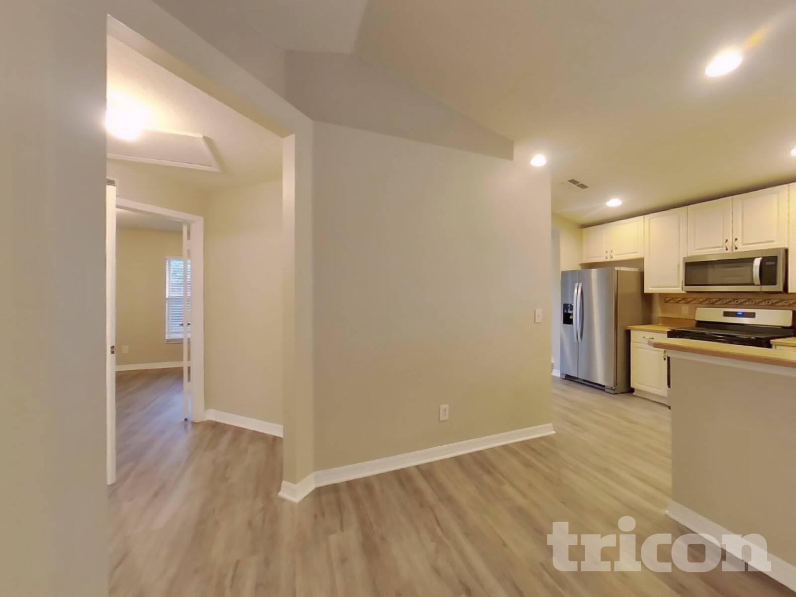 Building Photo - 14930 Deer Meadow Dr