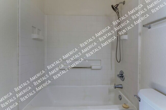 Building Photo - 3206 W Calle De Manzanillo