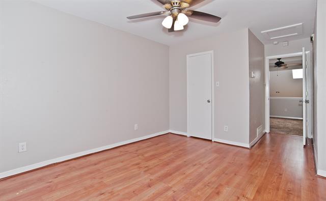 Building Photo - 7450 Holly Hill Dr