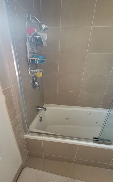 Building Photo - 5256 W 123rd Pl