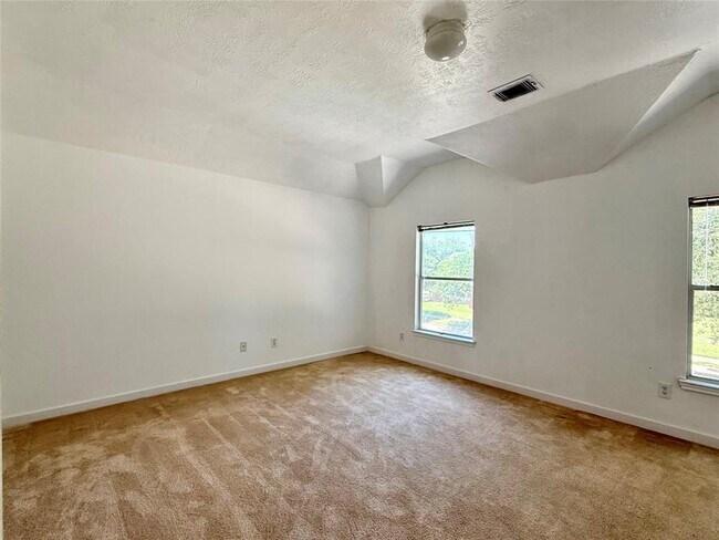 Building Photo - 4762 Lonestone Cir