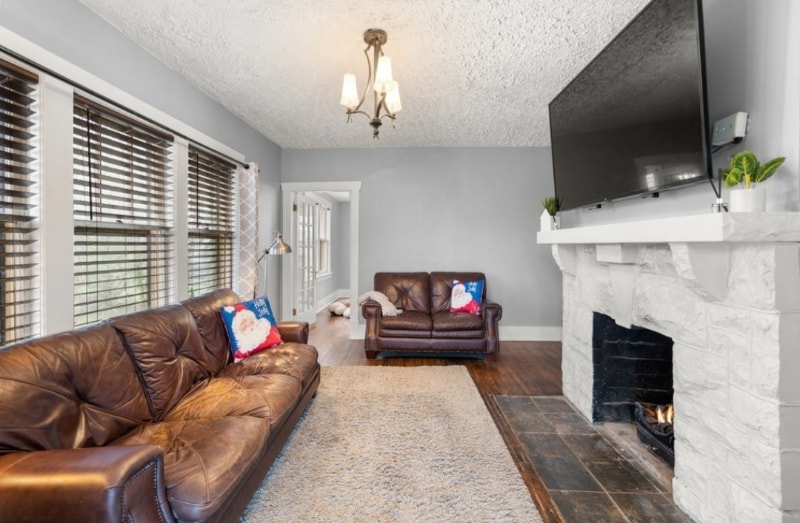 Building Photo - 1204 McGavock Pk