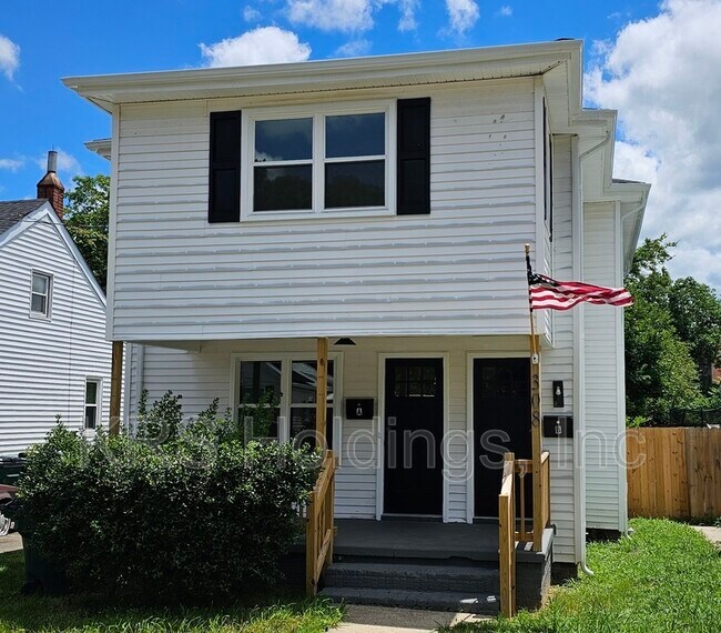Building Photo - 308 St James Ave