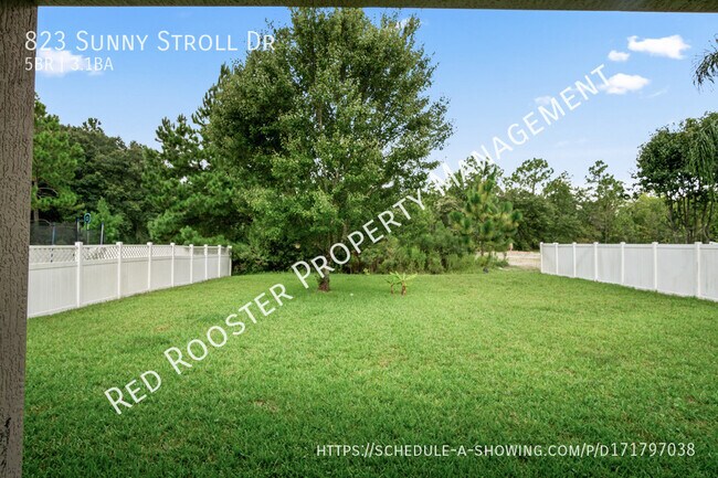 Building Photo - 823 Sunny Stroll Dr