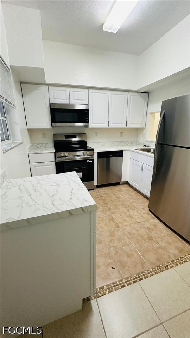 Building Photo - 8484 Bernwood Cove Loop