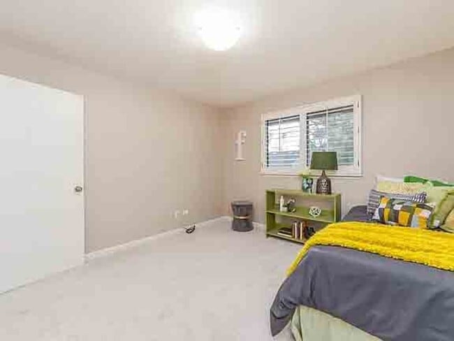 Building Photo - Gorgeous 3 Bedroom in Desired Park West Community