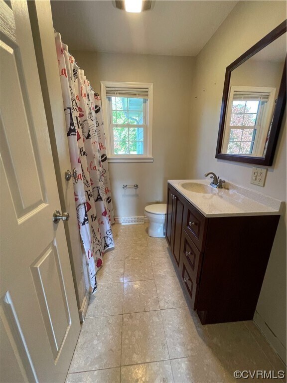 Building Photo - 2482 Poe Ln