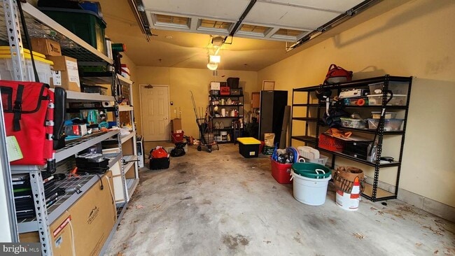 Building Photo - 245 Breeders Cup Dr