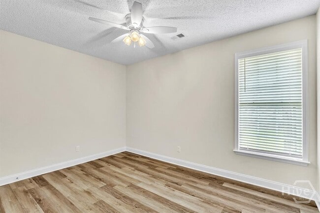 Building Photo - 141 Ivey St