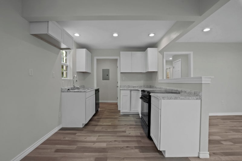 Building Photo - 2045 NE 17th St