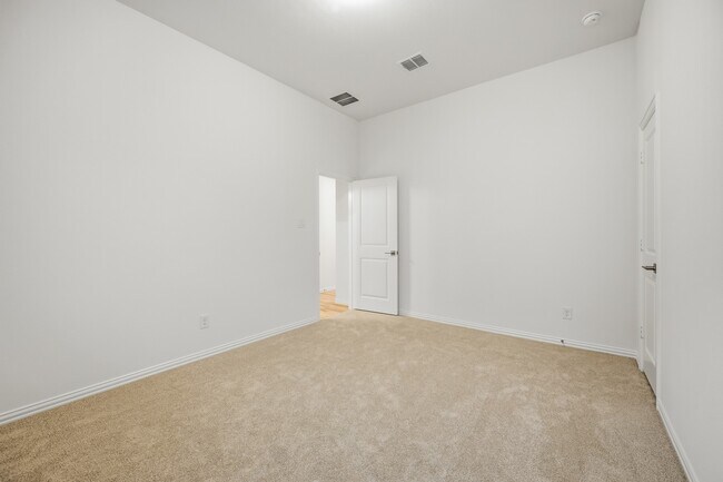 Building Photo - 16634 Villa Del Mar Ln