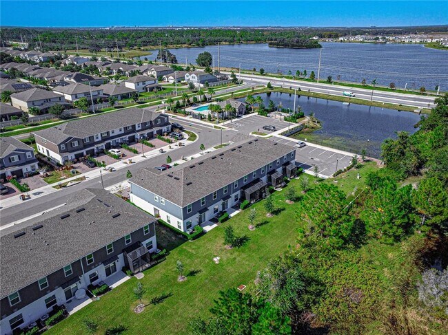 Building Photo - 2875 Narcoossee Cmns Wy