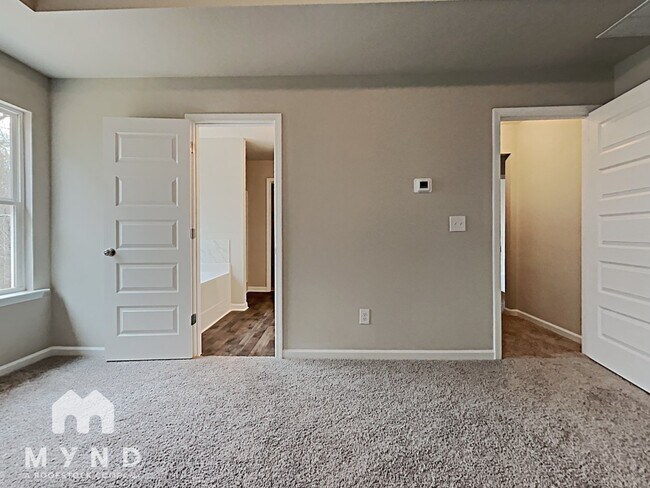 Building Photo - 751 Jackson Ct