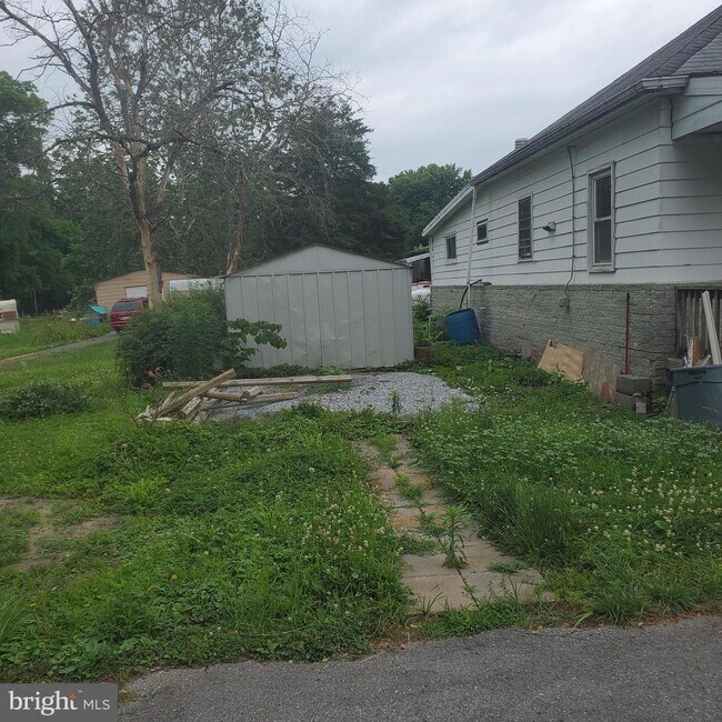 Building Photo - 12512 Stone Bridge Dr