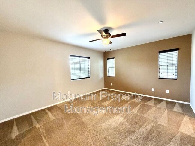 Building Photo - 37390 Paseo Violeta